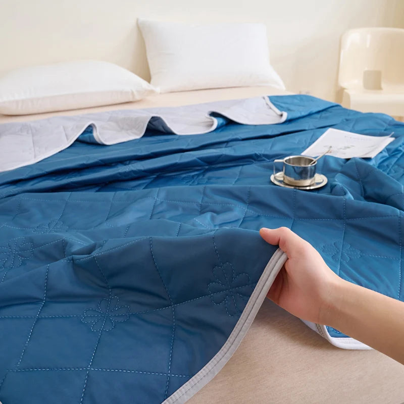 ROSEKIND Soft Cooling Blanket for Hot Sleepers, Thin Cold Lightweight for Sofa Bed Office, Absorbs Heat to Keep Cool for Summer