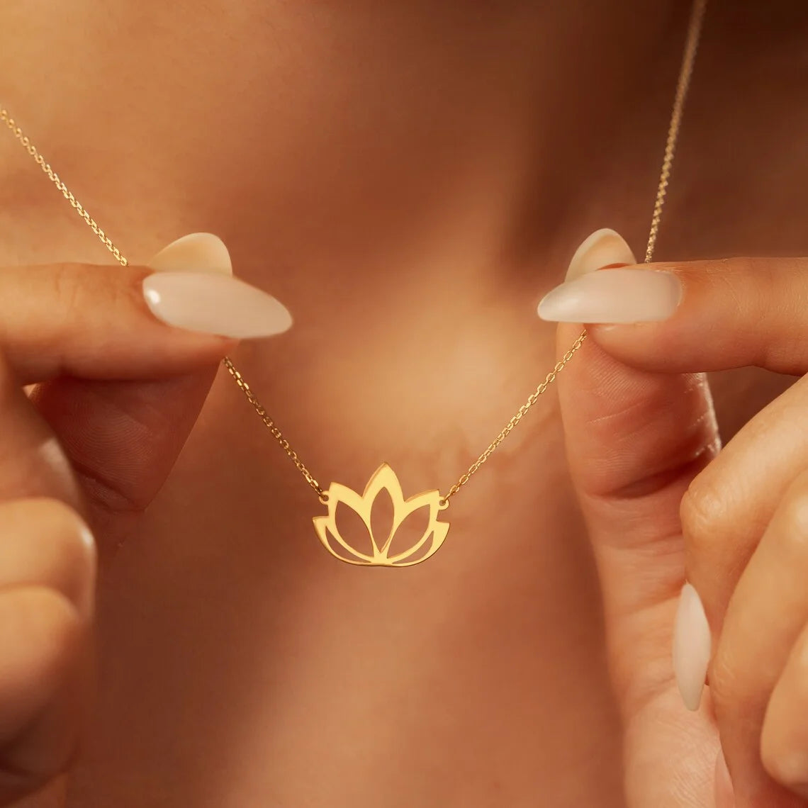 Stainless Steel Necklaces Lotus Flower Dainty Necklace for Women Minimalist Necklace Lotus Flower Necklace Gift for Her