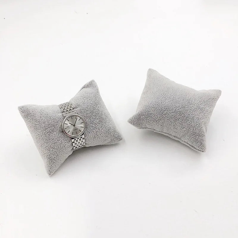 Wholesale Durable Velvet Pearl Bracelet Watch Display Pillows for Case Bangle Anklet Wristwatch Holder Jewelry Counter Organizer