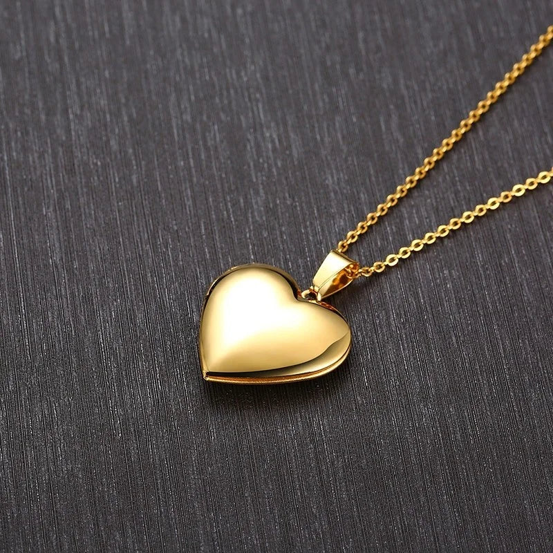 Delicate Floral Oval Heart Locket Pendant Necklaces for Women,Stainless Steel Photo Frame Promise Love Keepsake Gift