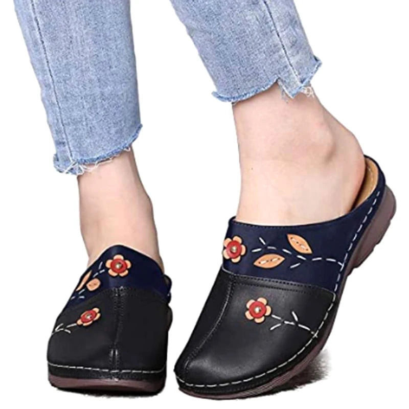 Fashion Simple Women Sandals Comfort Closed Toe Platform Flower Slipper For Daily Any Occasion Wedding Beach Park Indoor Outdoor