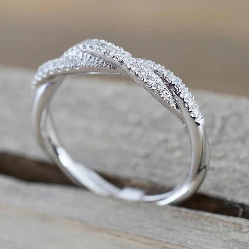 Huitan Fashion Twist Rings for Women Band White CZ Simple Stylish Accessories Party Daily Versatile Jewelry