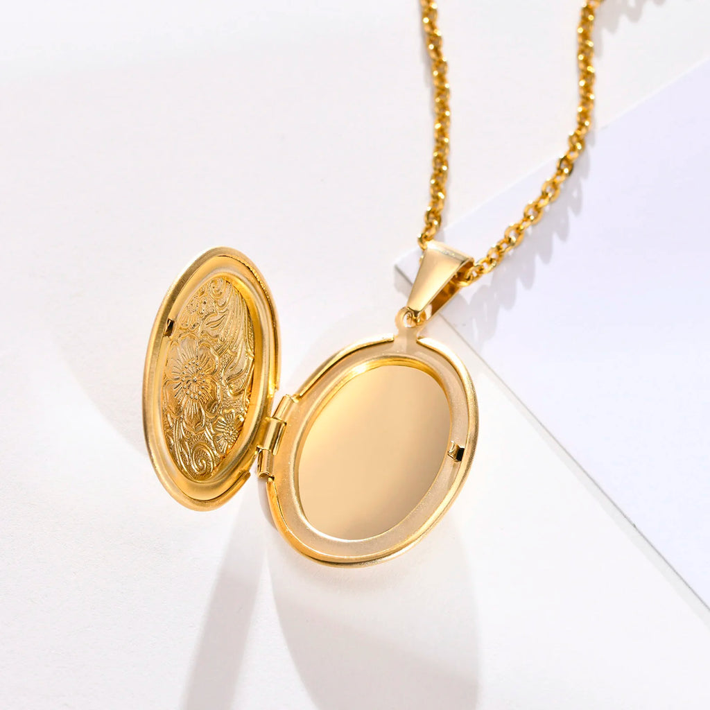 Delicate Floral Oval Heart Locket Pendant Necklaces for Women,Stainless Steel Photo Frame Promise Love Keepsake Gift