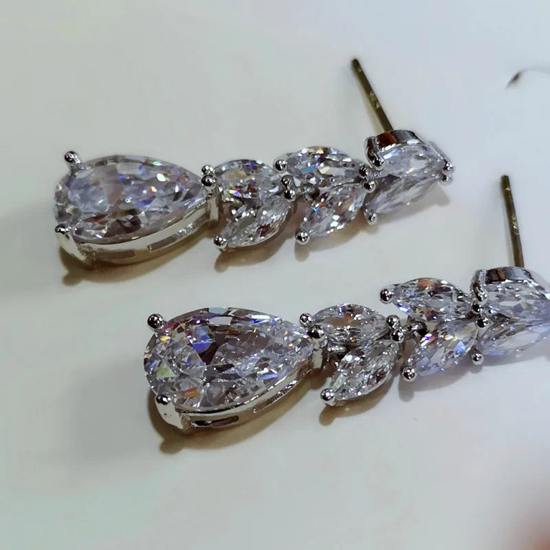 Huitan Women Drop Earring Wedding Band Jewelry Leave&Water Drop Shape Earring AAA Cubic Zirconia New Fashion Bridal Accessories