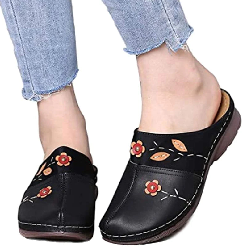 Fashion Simple Women Sandals Comfort Closed Toe Platform Flower Slipper For Daily Any Occasion Wedding Beach Park Indoor Outdoor