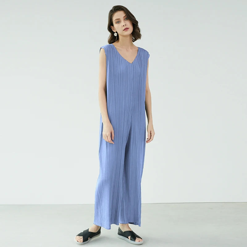 New Arrivals Summer Miyake Pleats Large Size Casual Loose V-neck Sleeveless Black Women Jumpsuit Bell Bottom Loose Dress