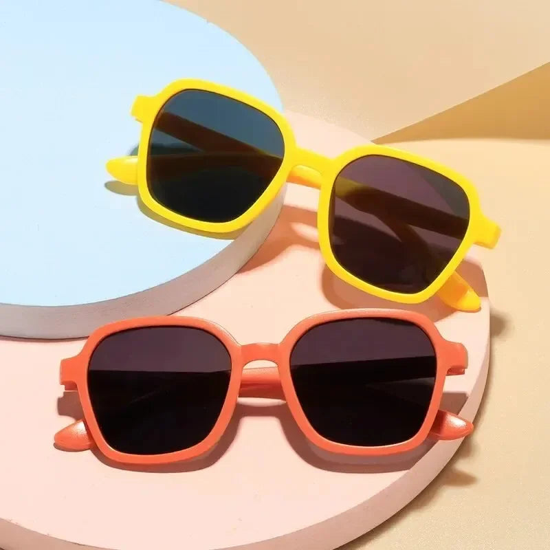 4 Pack Candy Color Kids Sunglasses Set Flexible Safe Frame New Trendy Fashion Photo Props Sunglasses For Boys Girls