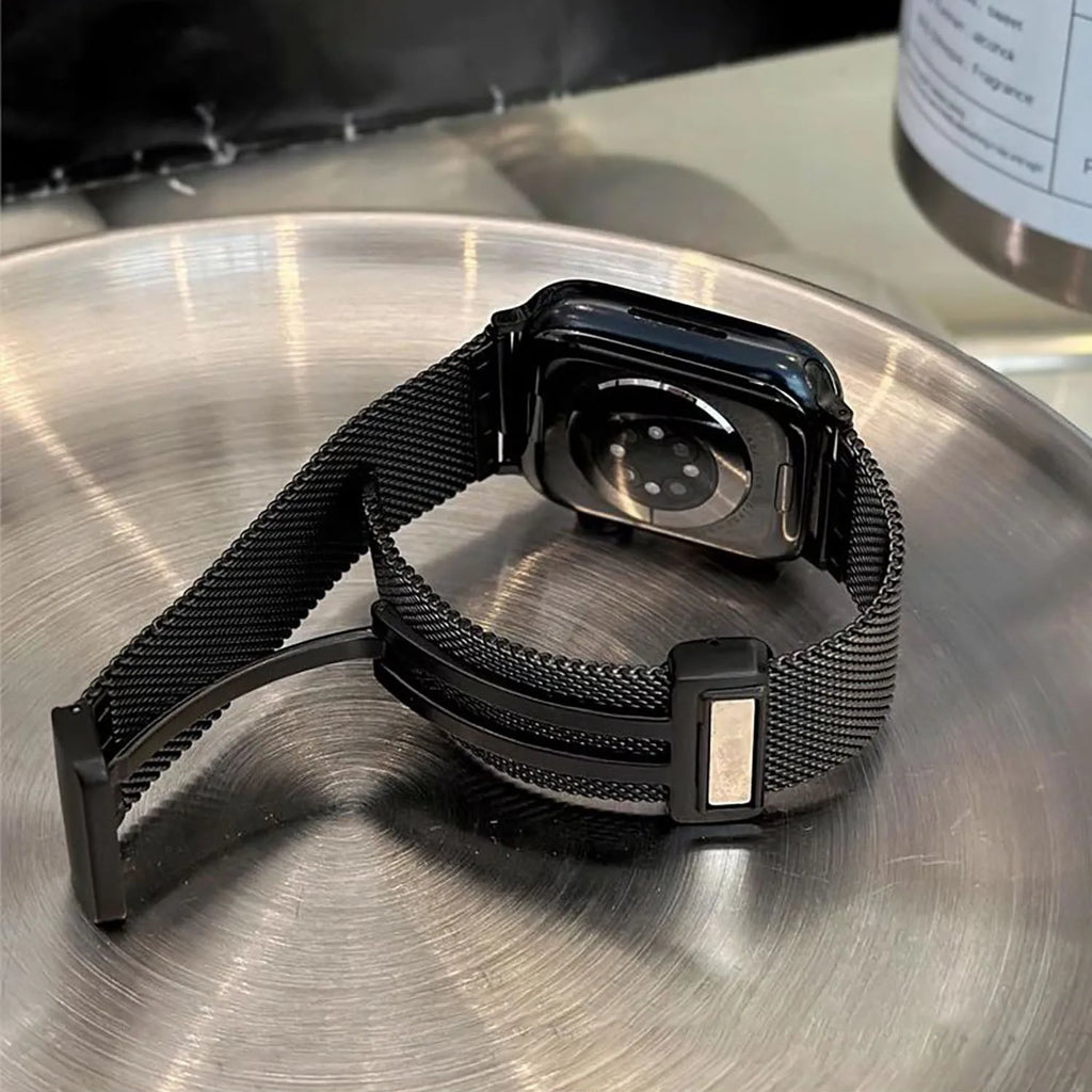 Magnetic Strap For Apple Watch Ultra 49mm Band 44mm 45mm 40mm 41mm 42mm 38mm Stainless Steel Bracelet iWatch Series 7 8 se 6 5 3