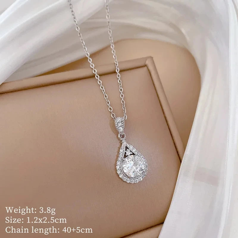 Fashionable Luxury Micro-Set Zircon Copper Pendant Necklace for Women Stylish Personality Versatile Stainless Steel Choker Jewel