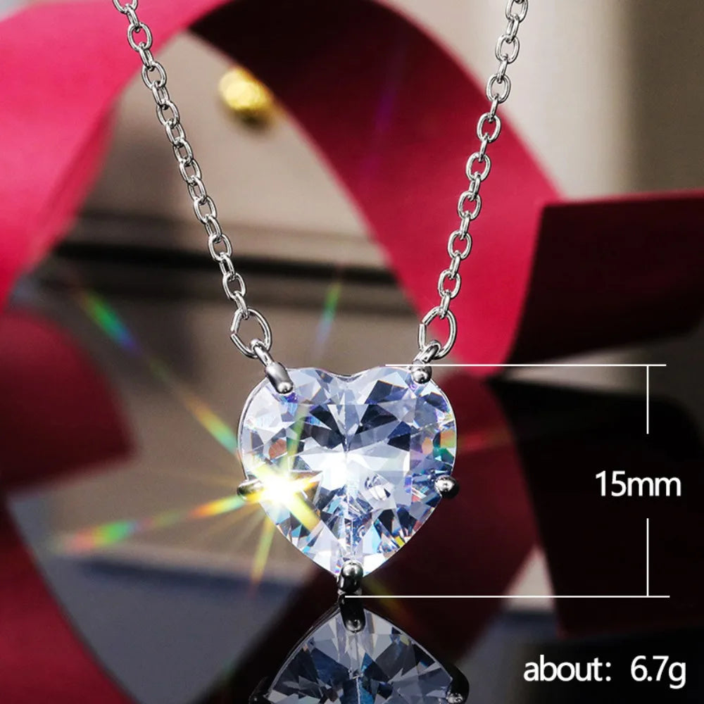 New Sweet Exquisite Heart Shape High Quality 5A Zircon Pendant Necklace for Women Daily Commute Fashion Collarbone Chain Jewelry