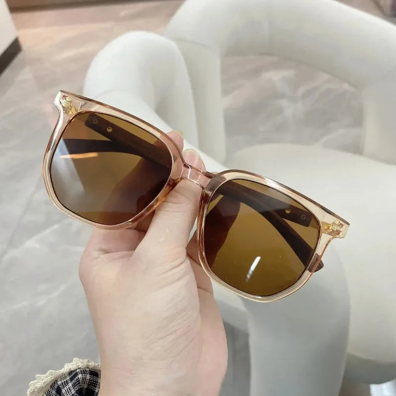 Classic Brown Sunglasses Vintage Aesthetic Square Frame Gradient Lens Wood Texture Eyewear Unisex Sun Glasses Outdoor