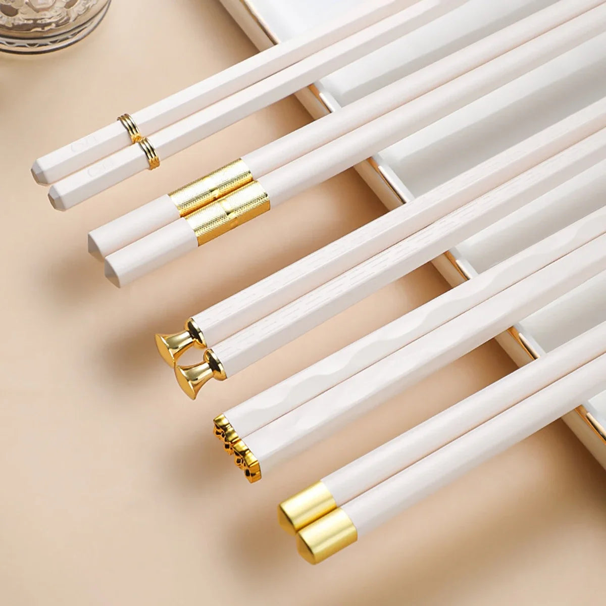 5Pairs High Quality Japanese Non-Slip Chopsticks Korean Home Hotel Restaurant Portable Healthy Food Stick For Sushi Chopsticks