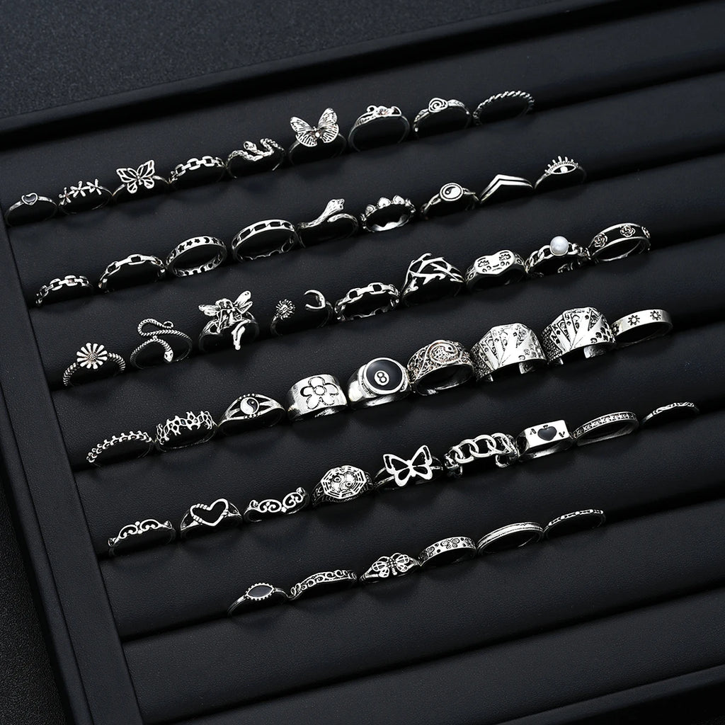 51pcs Gothic Punk Ring Set For Women Men Fashion Butterfly Heart Snake Design Match Ring Daily Wear Halloween Jewelry Gifts New