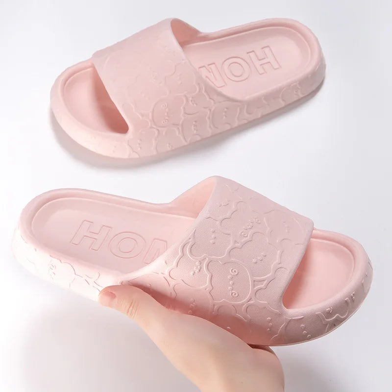 Cute Home Slippers Cloud Woman Bear Summer Beach Slides Indoor Soft Sole Non Slip Eva Sandals Men Male Flip Flops Shower Shoes