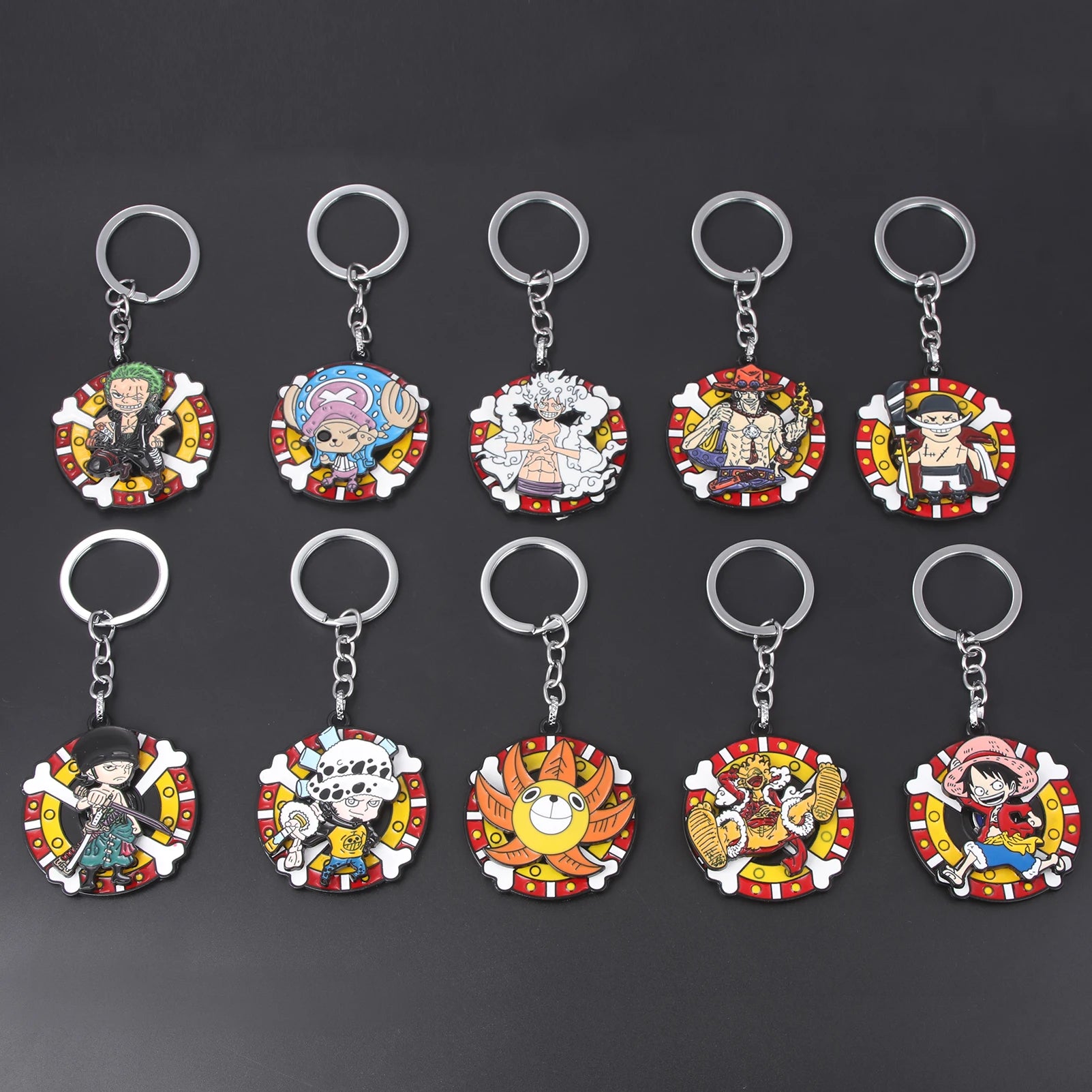 One Piece Luffy Straw Hat Keychain Rotatable Zoro Skull Metal Pendant Role-Playing Decorative Accessories Fan Jewelry Gift