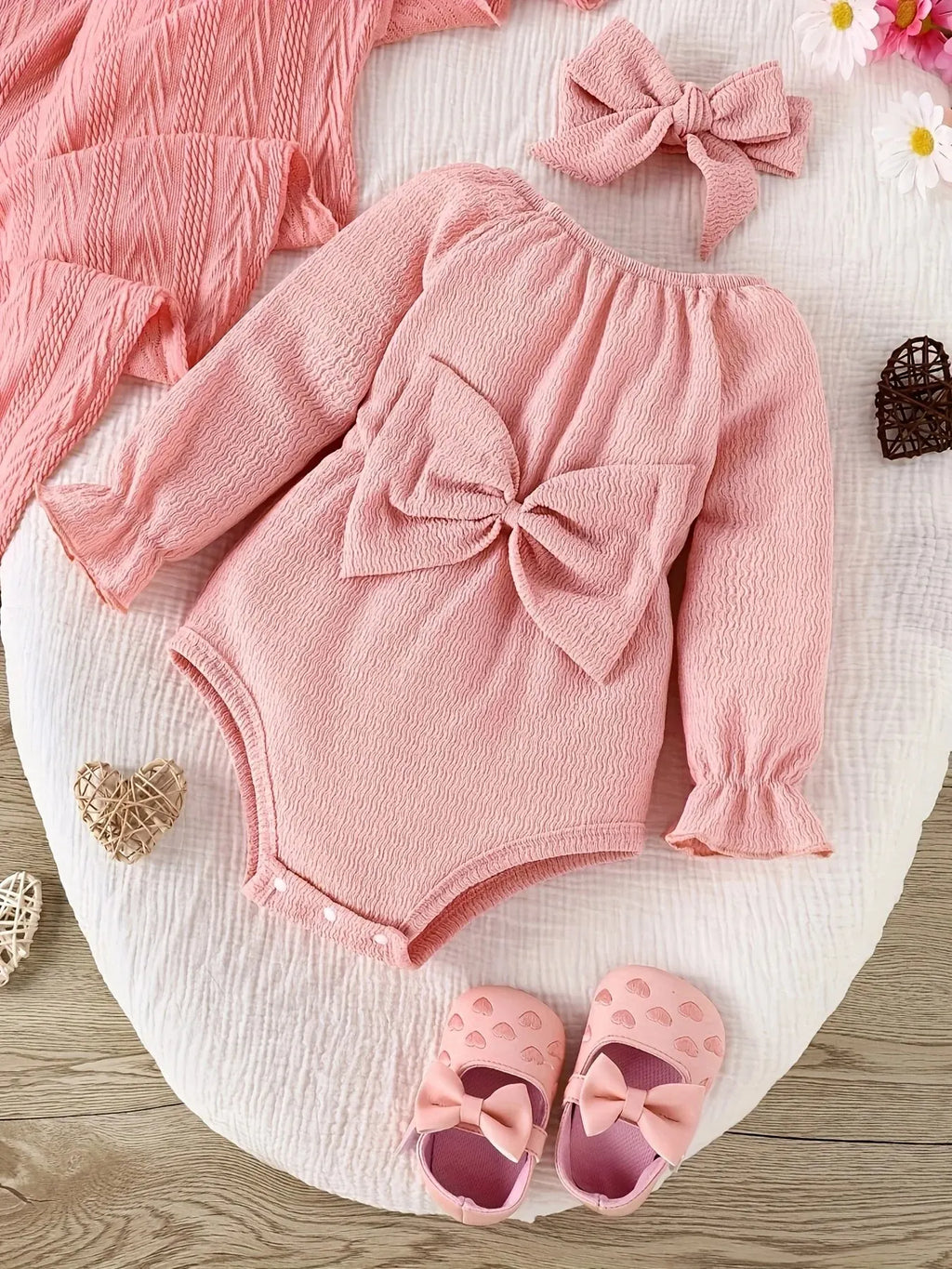 2pieces-Baby Baby Spring and Autumn Cute Fashion Sweet Foreign Style Bow Pink Long Sleeve Onesie + Kerchief Baby Two-piece Set