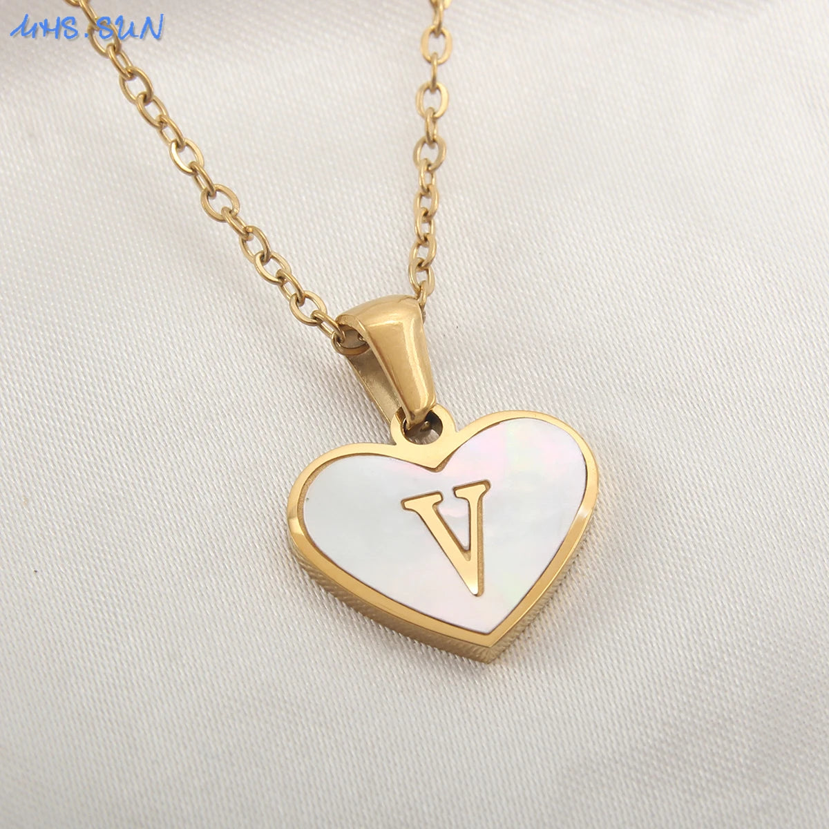 MHS.SUN Stainless Steel Heart Initial Necklace for Women Girls Gold Plated A-Z 26 Letter Pendant Choker Jewelry Birthday Gifts