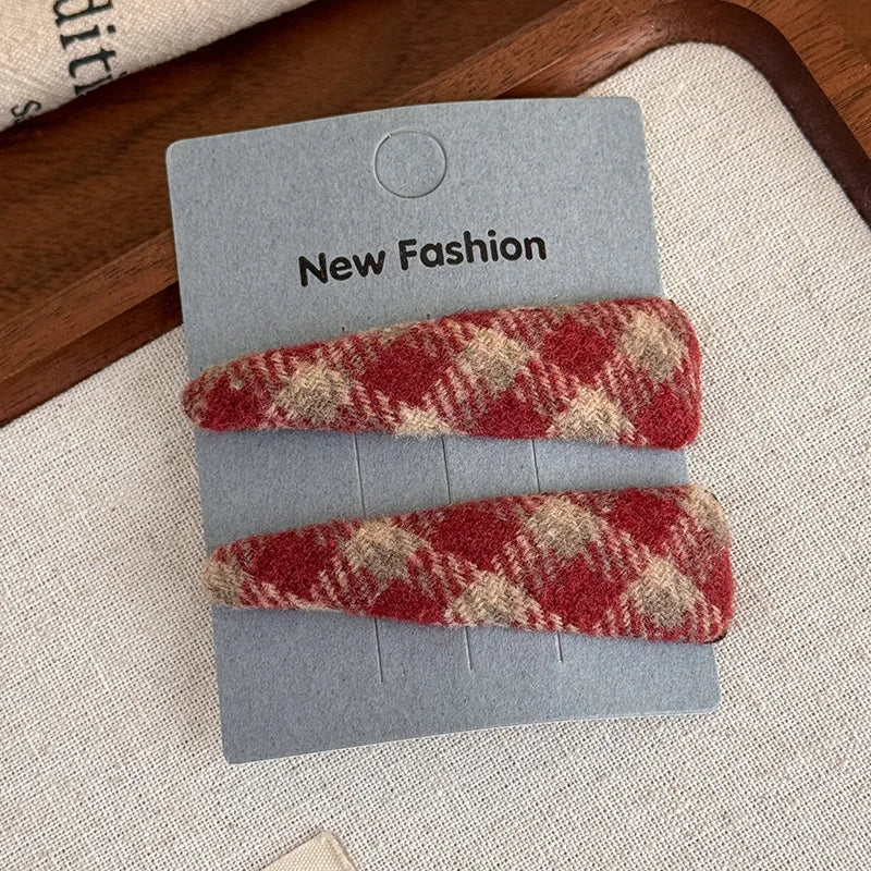 Red Polka Dot Plaid Hair Clip Luxurious, Refined, Minimalist BB Clip Autumn/Winter Small Hair Clip Woolen Side Hairpin