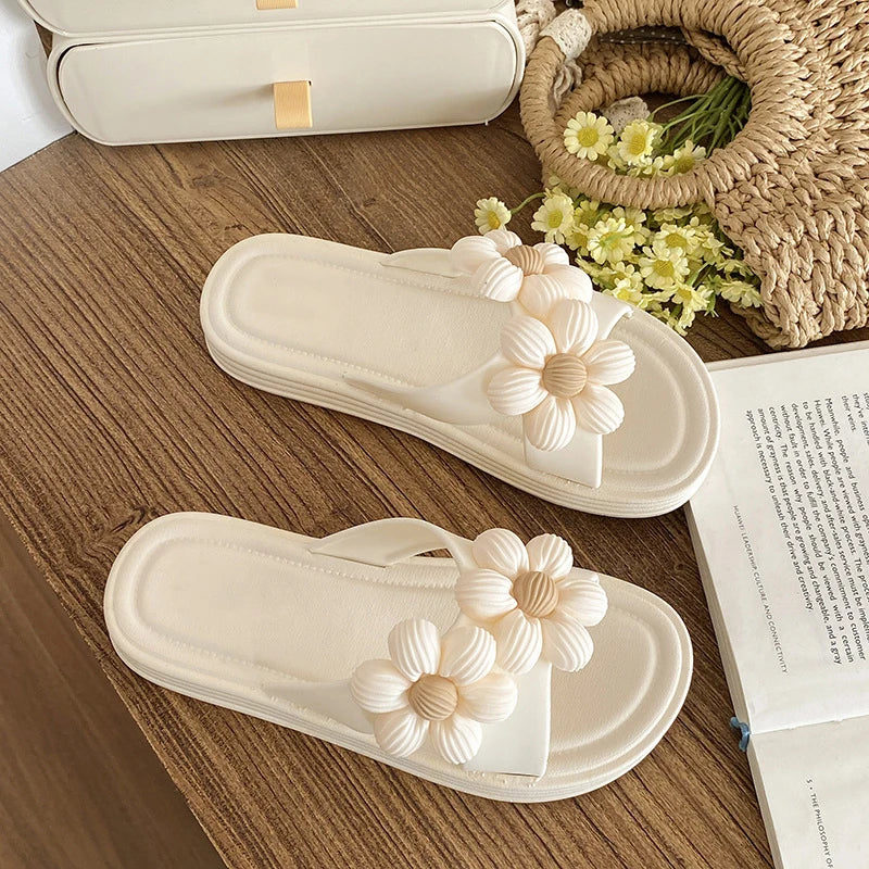 Fashion New Style Popular Women's Summer Soft Bottom Shoes Super Fairy Sandals Flower Flat Slippers For Women Wear Outdoor