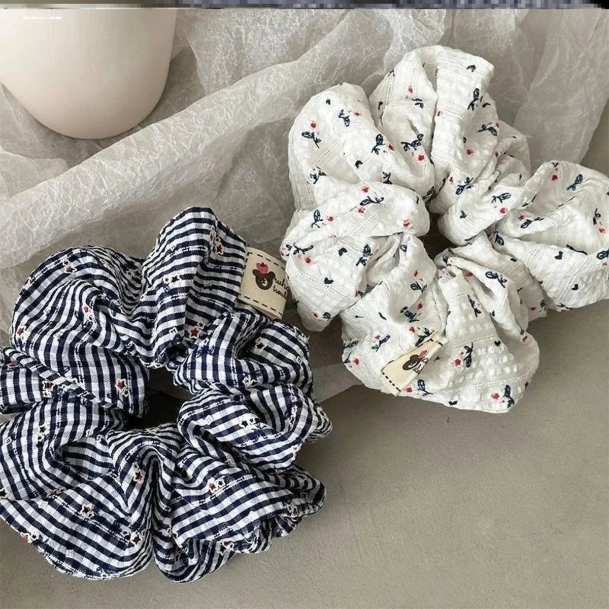 2pcs Literary Small Flower Ponytail Hair Accessories, Pastoral Temperament Fabric Durable Ornaments, Plaid Scrunchies, Cool and