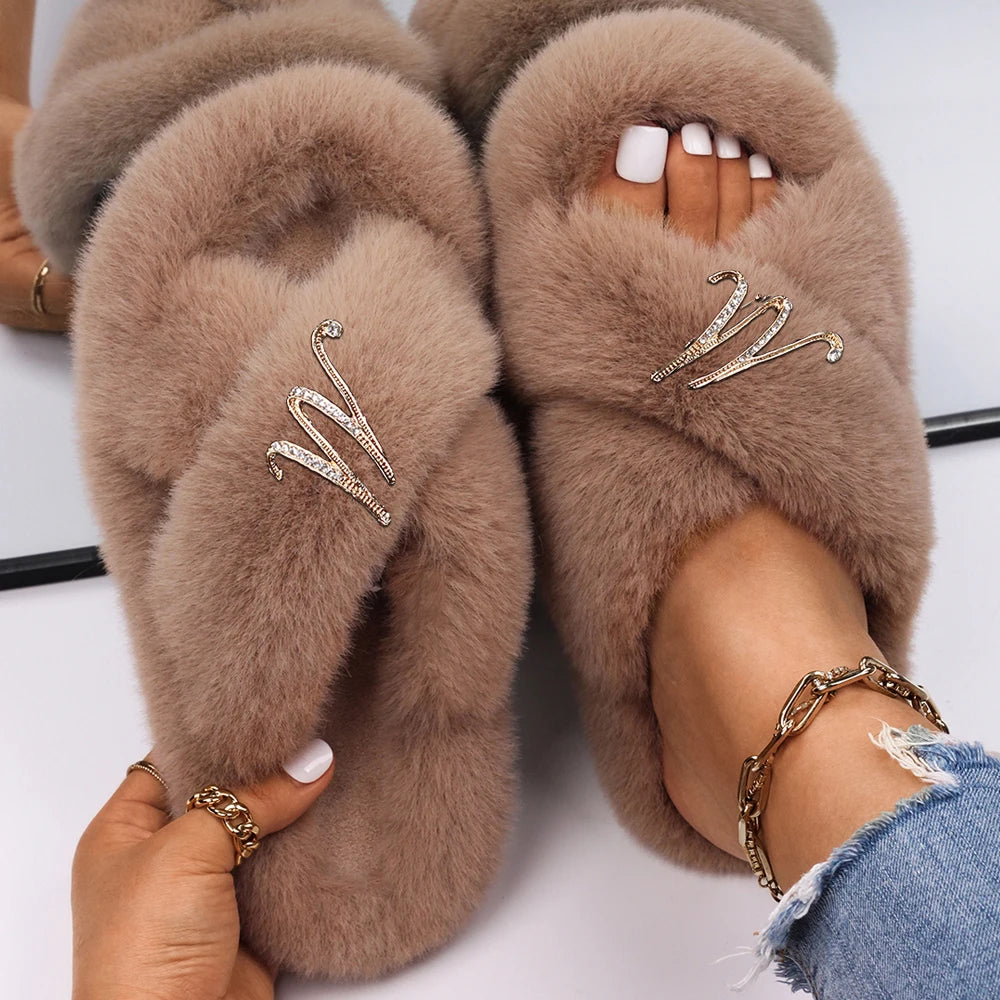 Women Furry Fur Slippers Soft Faux Fur Slides Ladies Plush House Slippers Cross Strap Open Toe Flat Sandals Fluffy Warm Shoes