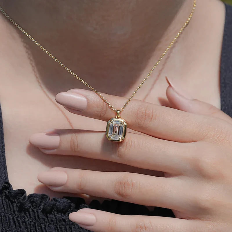 Lnkry 8x10mm Emerald Cut Moissanite Pendant Necklace Trendy Solitaire Lab Diamond Necklaces For Women 2026 Trend Jewellery Gift