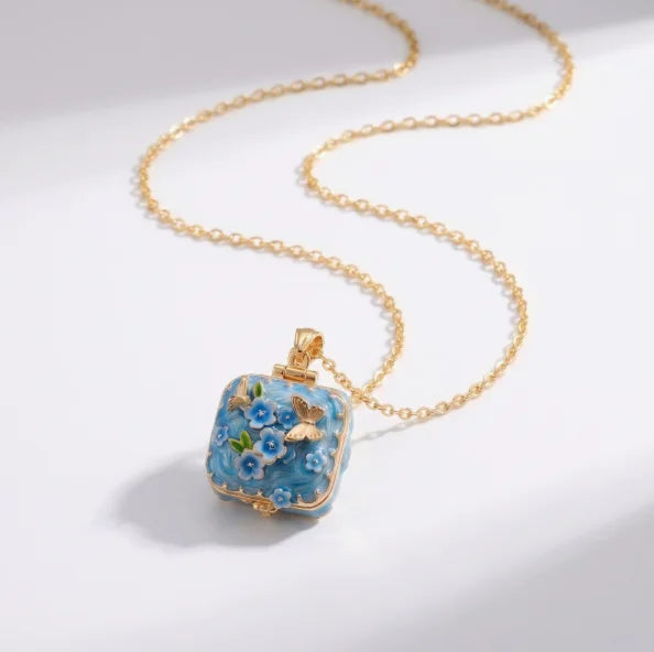 Fairy Tale Gingerbread House Necklace Open and Close Pendant Necklace Women Girls Enamel House Girl Necklace Jewelry Accessory