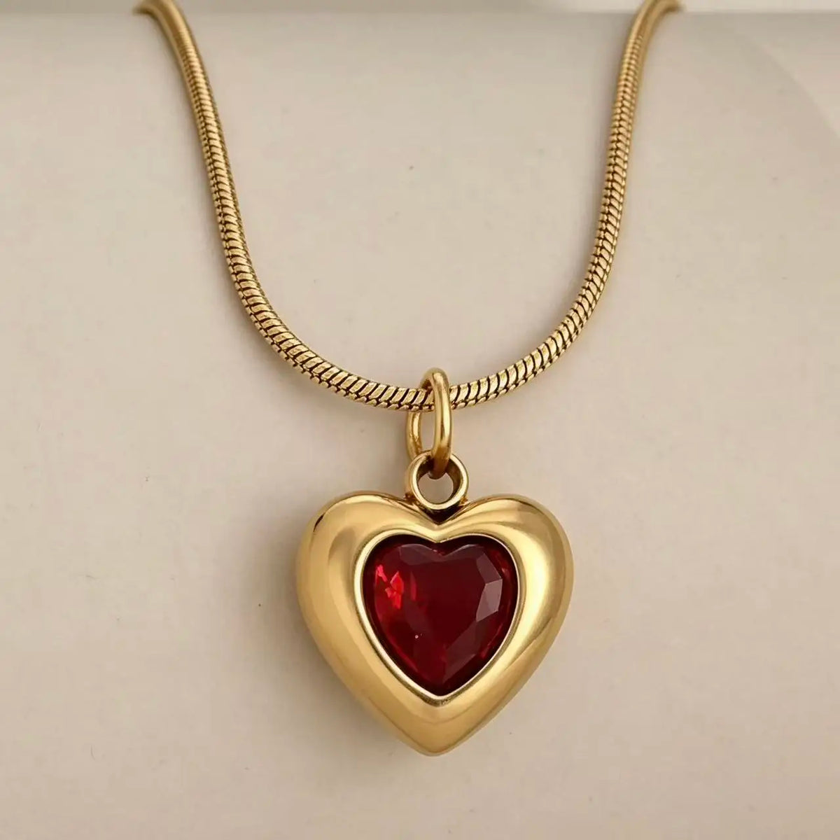 316L Stainless Steel Heart Pendant Necklace For Women Snake Chain Red Heart Zirconia Necklace Waterproof Fashion Jewelry Gift