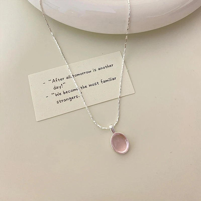 925 Sterling Silver Pink Crystal Moonstone Necklace For Women Fashionable And Simple Oval Pendant Collarbone Chain Party Jewelry