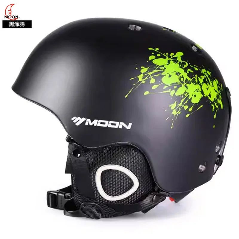 MOON CE Certification PC+EPS Adult Ski Helmet for Adult and Youth Skating Skateboard Helmet Snow Sports Snowboard Helmets