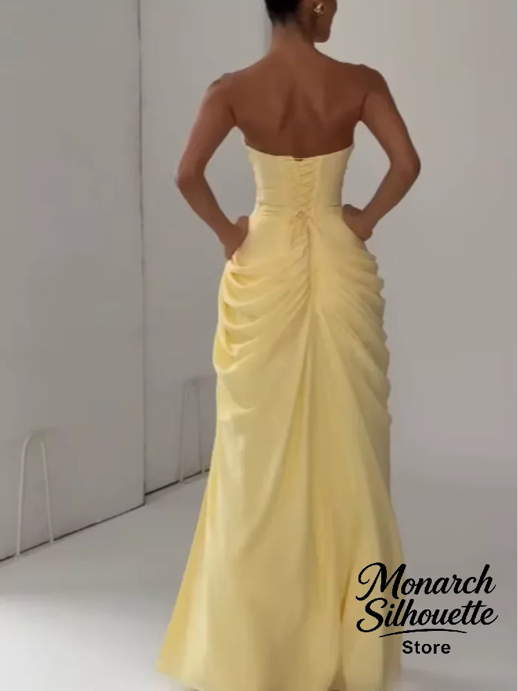 Elegant Yellow Strapless Pleated Long Dress Women Chic Solid Sleeveless Waist Cinching Split Gown 2026 Lady Evening Party Robes