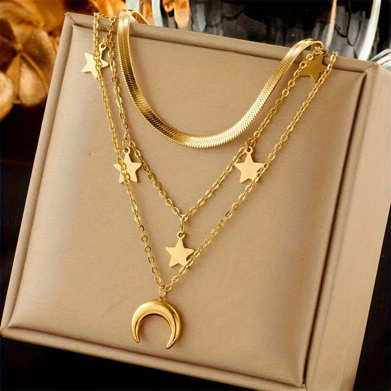 New Fashion Star Moon Pendant Multi-layer Necklace Ladies Personalized Stacking Design Holiday Jewelry Accessories