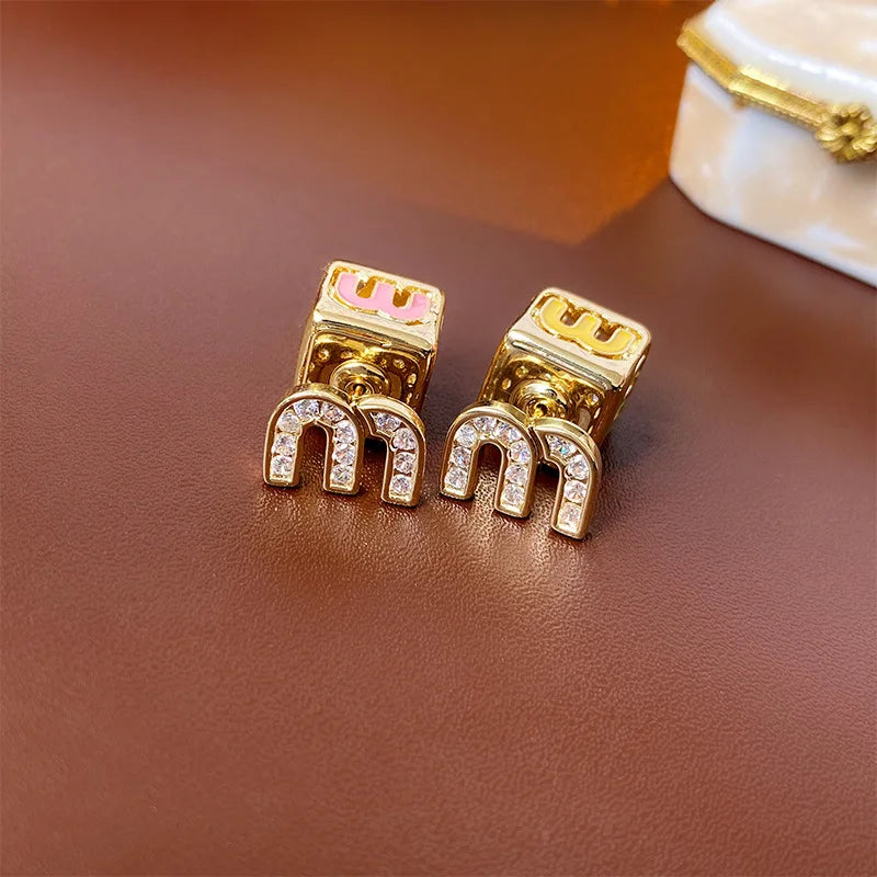 Double-sided Zircon Dripping M Letter Light Luxury High-end Hoop Earrings French Personality DesignTemperament Earring K
