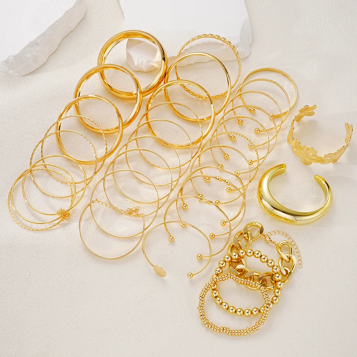 Vintage Elegant Multi-Piece Stacking Bracelets Set Fashion Minimalist Delicate Floral Geometric Smooth Bangle Holiday Jewelry