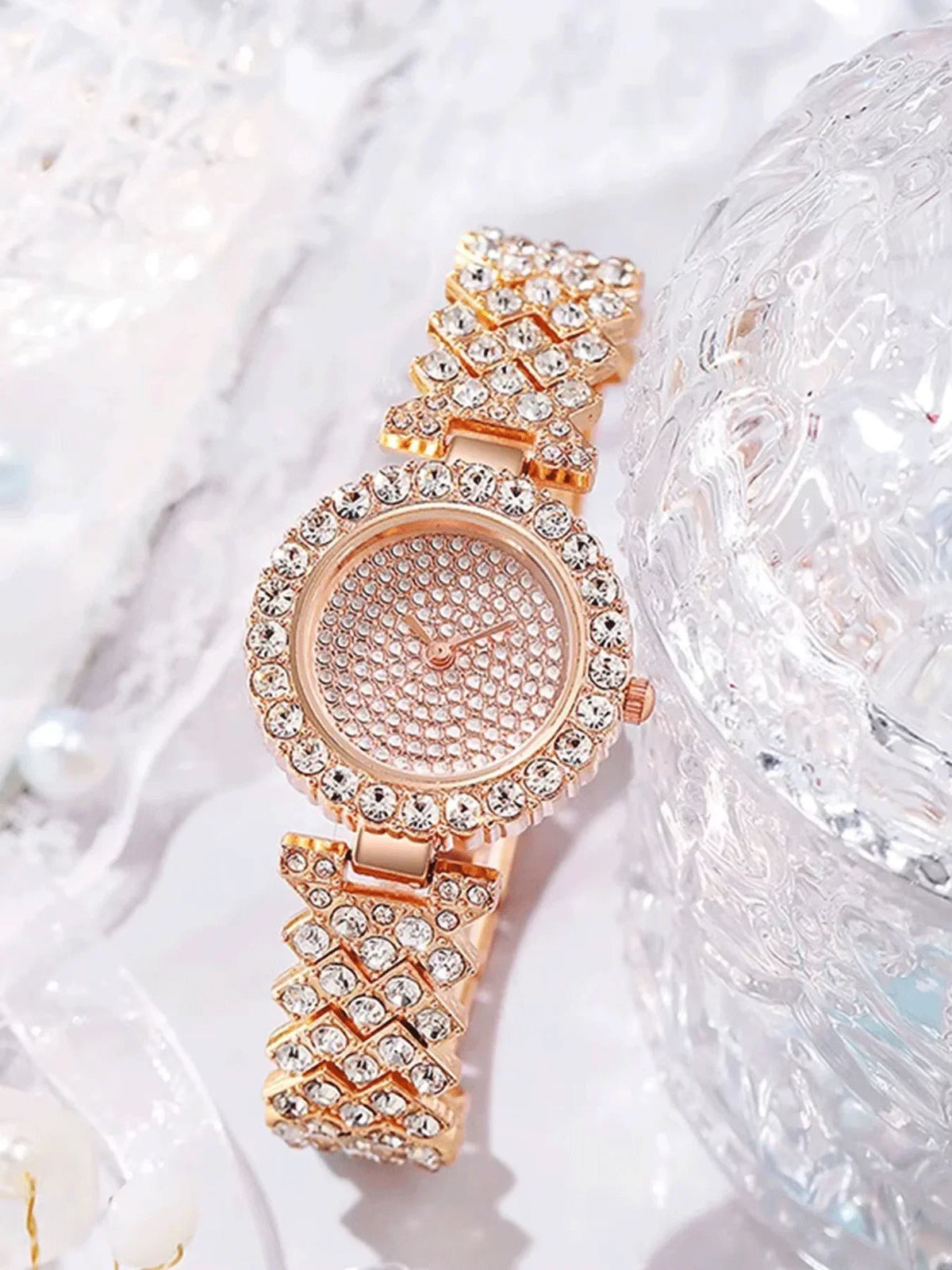 2026 Diamond studded Starry Sky Women's Quartz Bracelet Watch Fashion Versatile Women's Watch Student Korean Edition Watch