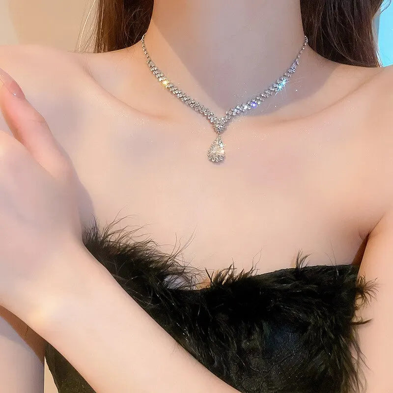 Sparkling Rhinestone Necklace Drop Earrings For Women Geometric Water Droplet Pendant Necklaces Wedding Bride Jewelry Sets