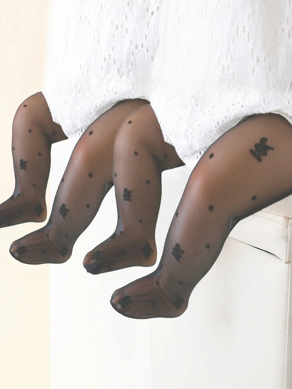 2 Pairs of Baby Girls Tight Pantyhoses,Soft Thin Love Heart Little Princess Dance Stockings for Baby Aged 0-36 Months Daily Wear