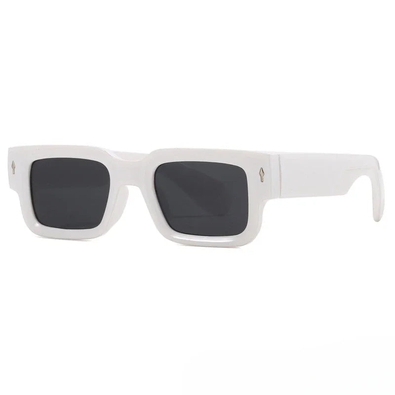 Retro Men Square Sunglasses for Women Vintage Luxury Rivet Designer Sun Glasses Fashion Arrow Shades UV400 Eyeglasses