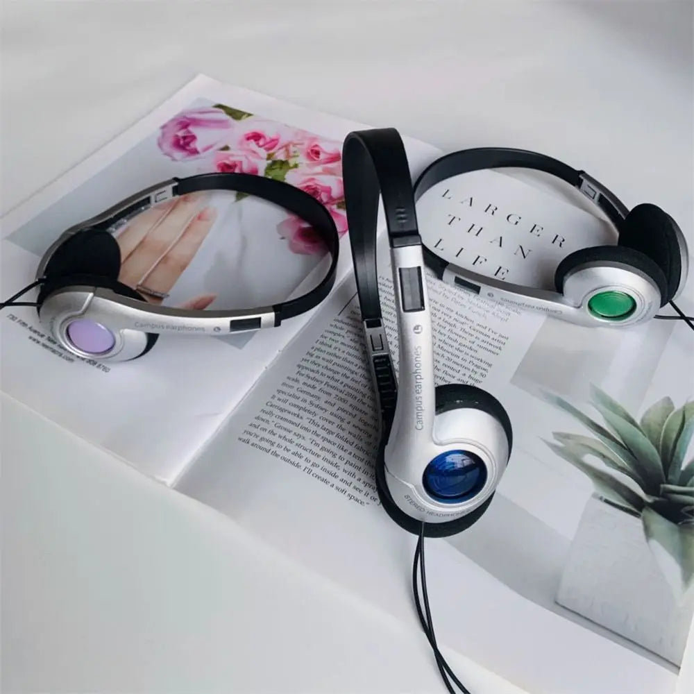 Retro Wired On-Ear Headphones – Nine Options
