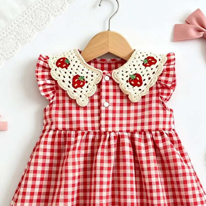 Baby Girl Dress Summer Red Checkered Cotton Girl Dress Cute Strawberry Lapel Girl Beach Dress