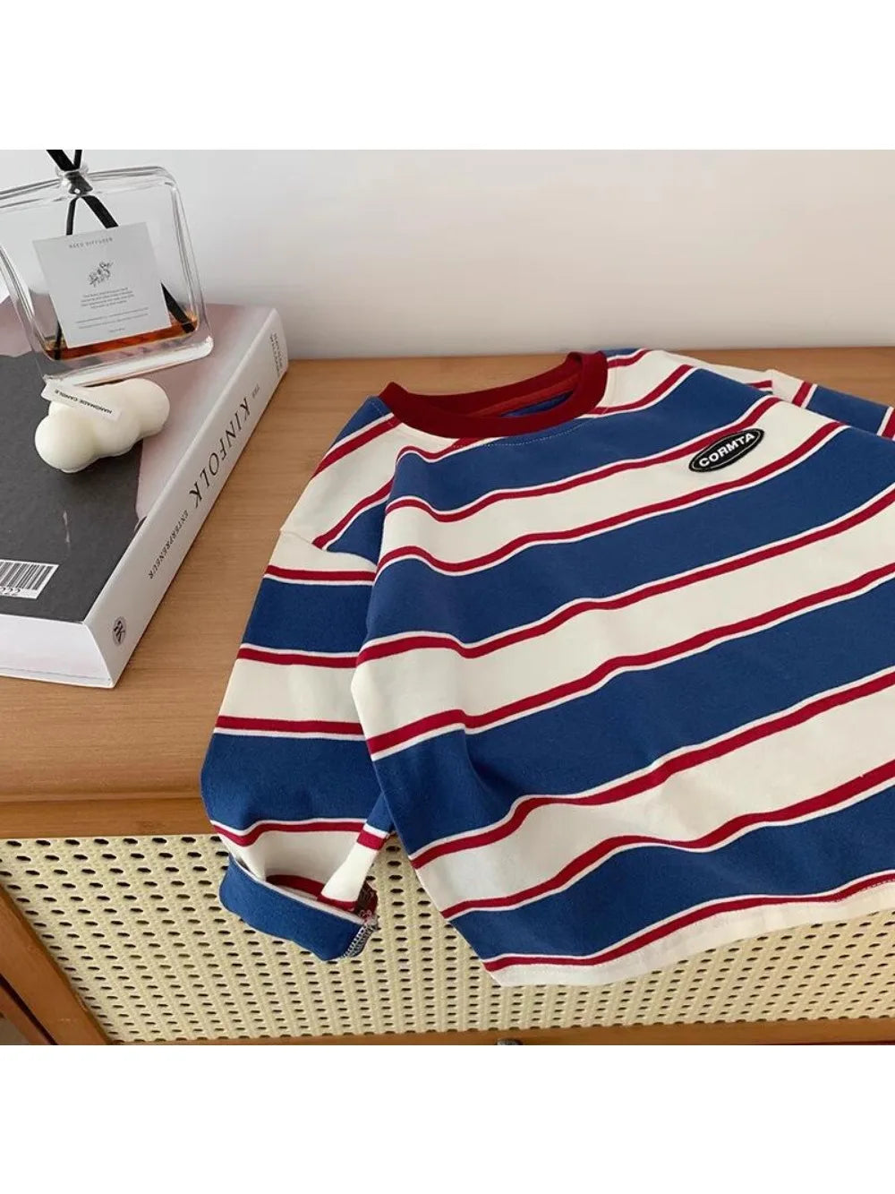 Stylish Boys' Striped Sweatshirt  Comfortable Long Sleeve Top for Spring & Autumn Casual Base Layer Shirt