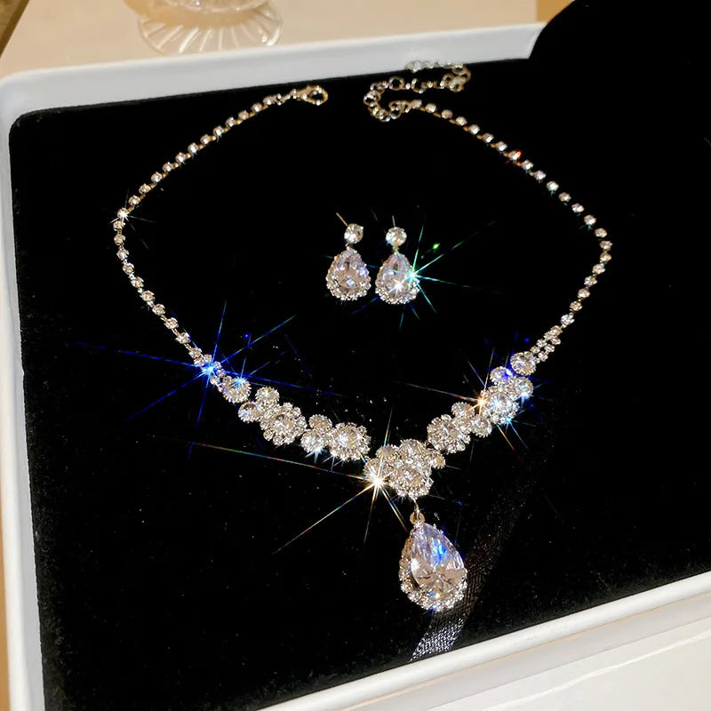 Sparkling Rhinestone Necklace Drop Earrings For Women Geometric Water Droplet Pendant Necklaces Wedding Bride Jewelry Sets