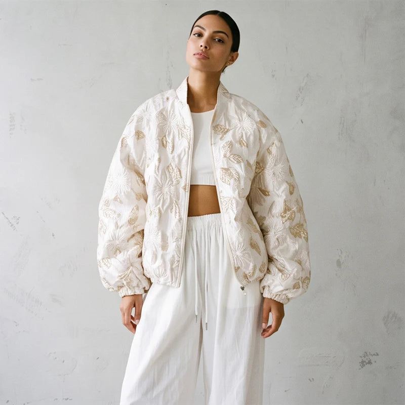 Women Luxury Jacquard  Short Coat Fashion Stand Collar Zip‑front Oversized Loose Jacket 2026 New Casual Street Commute Outfit