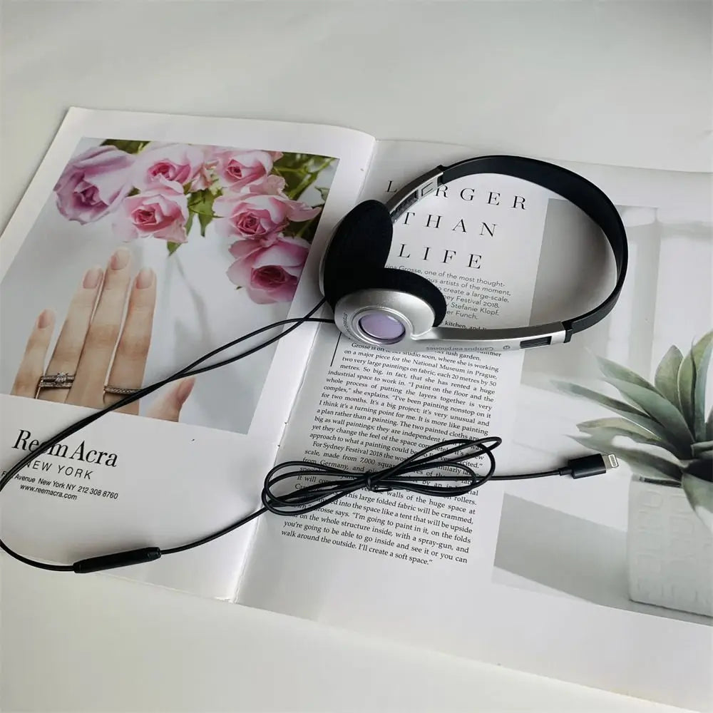 Retro Wired On-Ear Headphones – Nine Options