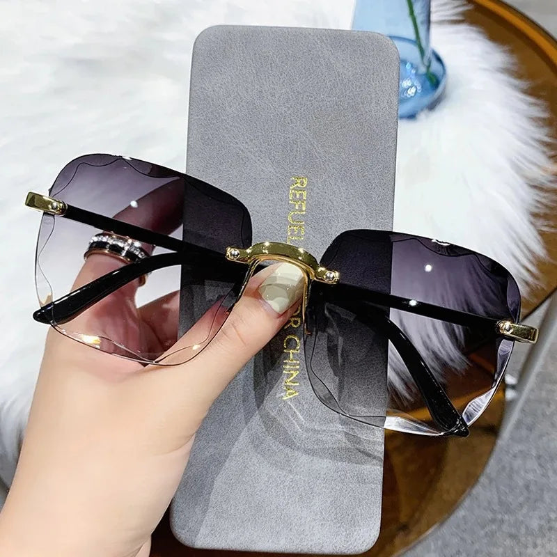 New Rimless Women's Sunglasses Fashion Gradient Lenses Sun Glasses Lady Vintage Pc Legs Classic Designer Shades Sunglasses