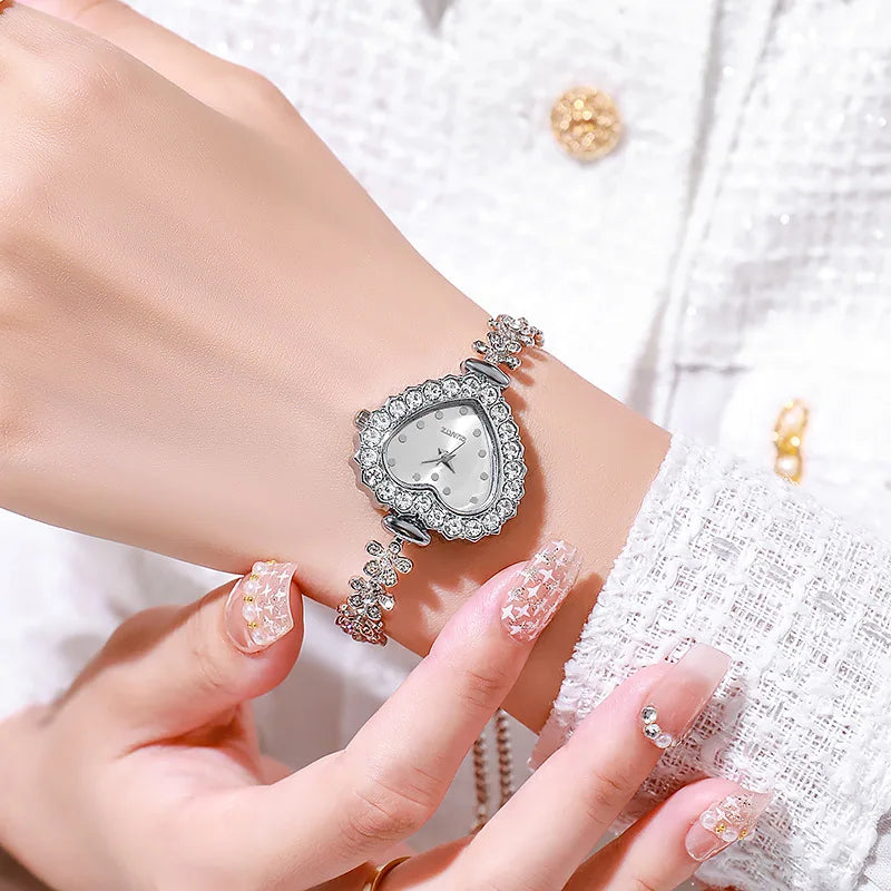 2PCS Set Women Watches Luxury Rhinestone Bracelet Ladies Heart Dial Quartz Wristwatches Dress Clock Montre Femme（Without Box ）