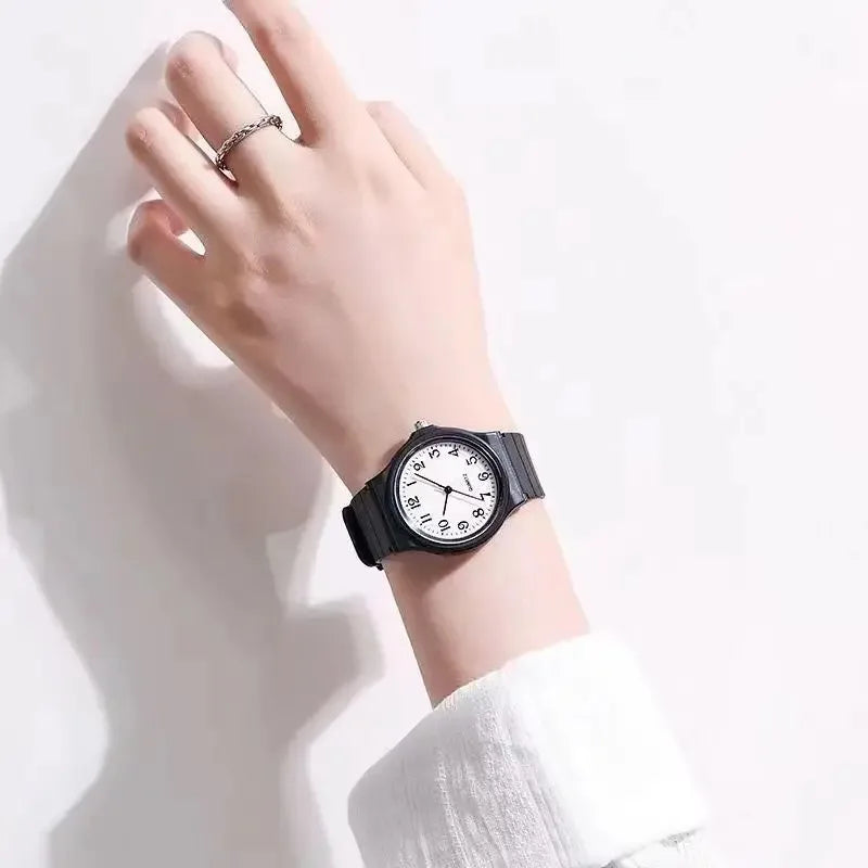 Simple Women's Quartz Watch with Silicone Strap Waterproof round Small Dial Student Exam Watch for Ladies