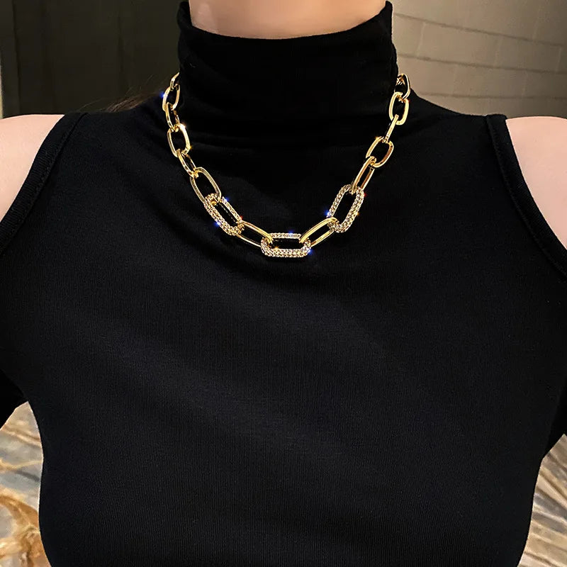 New Metal Thick Chain Necklace 2025 New Women's Net Red Light Luxury Collarbone Chain Female Choker Personality Sweater Chain
