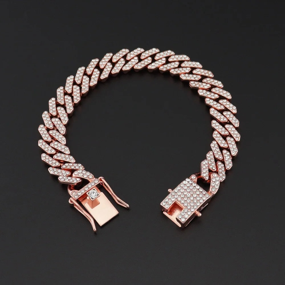 Fashion Women Watch Set Gift Box Bracelet Necklace Cuban Chain Butterfly Diamond Bling Jewelry Set Gifts for Women Drop Shipping