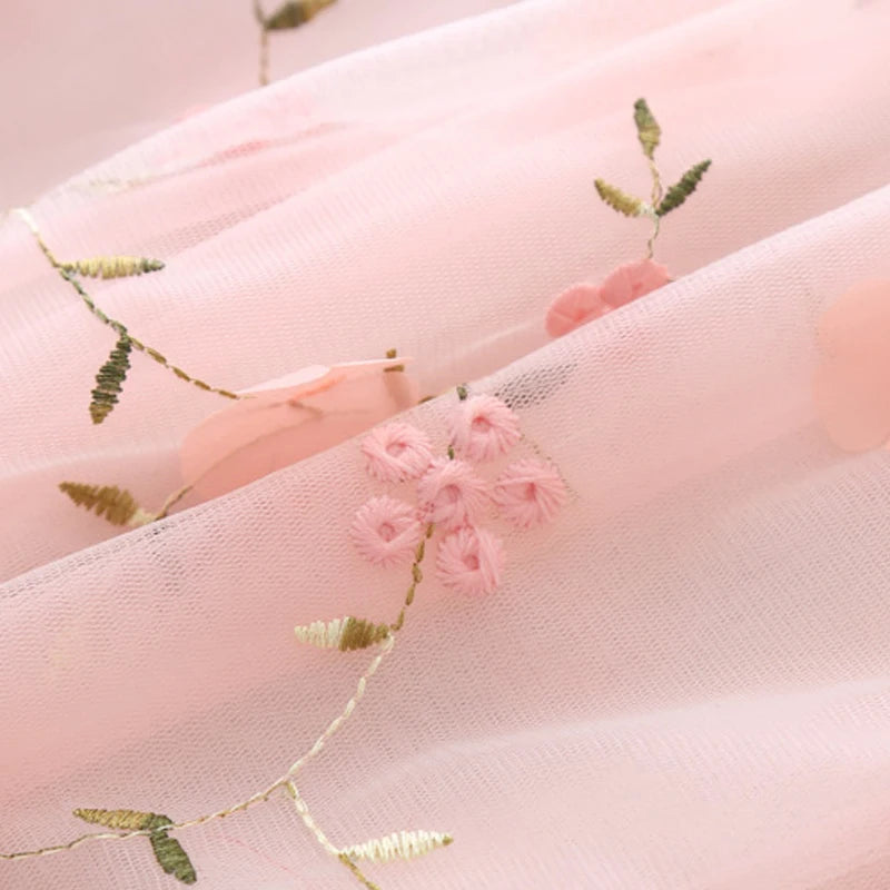 Bear Leader Girls Clothes 2025 Girl Dress New Fashion Princess Clohtings Sweet Flower Embroidery Mesh Dress For 2-6 Years